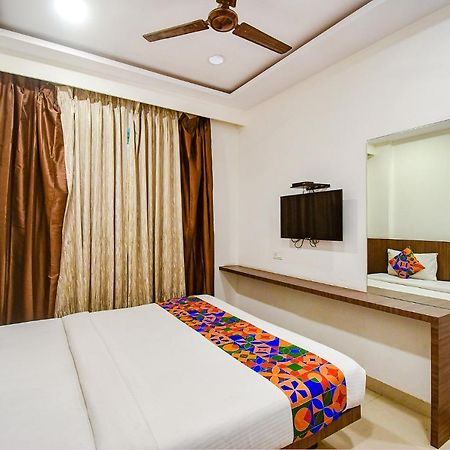 Fabhotel Kzar Select - 2Km From Park Street كولكاتا المظهر الخارجي الصورة
