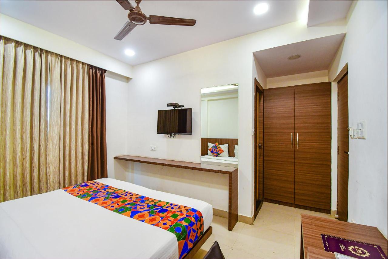 Fabhotel Kzar Select - 2Km From Park Street كولكاتا المظهر الخارجي الصورة