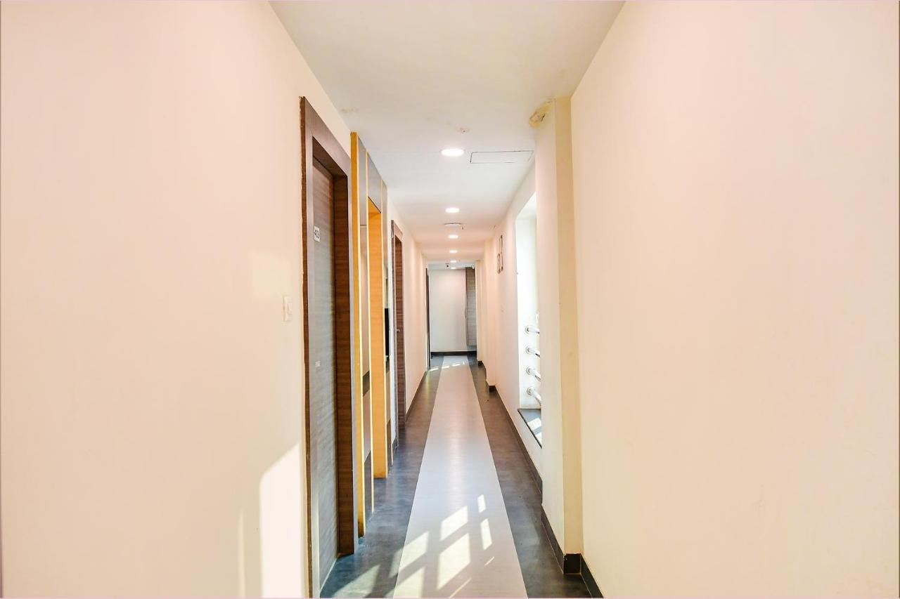 Fabhotel Kzar Select - 2Km From Park Street كولكاتا المظهر الخارجي الصورة
