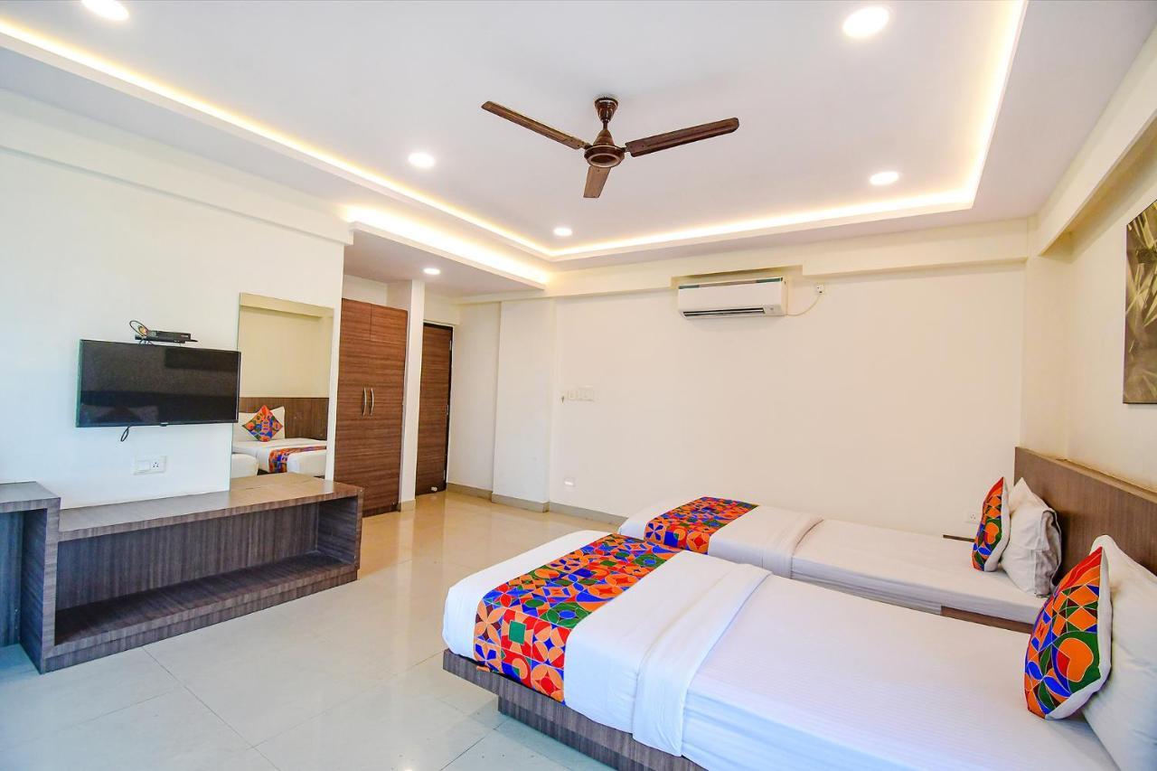 Fabhotel Kzar Select - 2Km From Park Street كولكاتا المظهر الخارجي الصورة