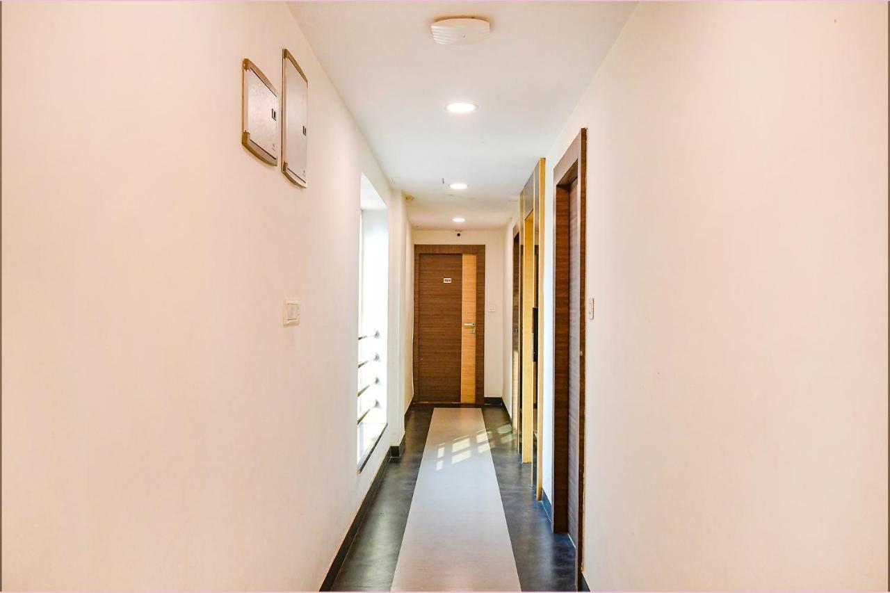 Fabhotel Kzar Select - 2Km From Park Street كولكاتا المظهر الخارجي الصورة